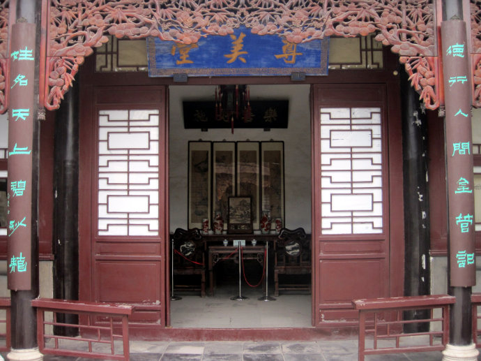 <b>ȫӷ</b>